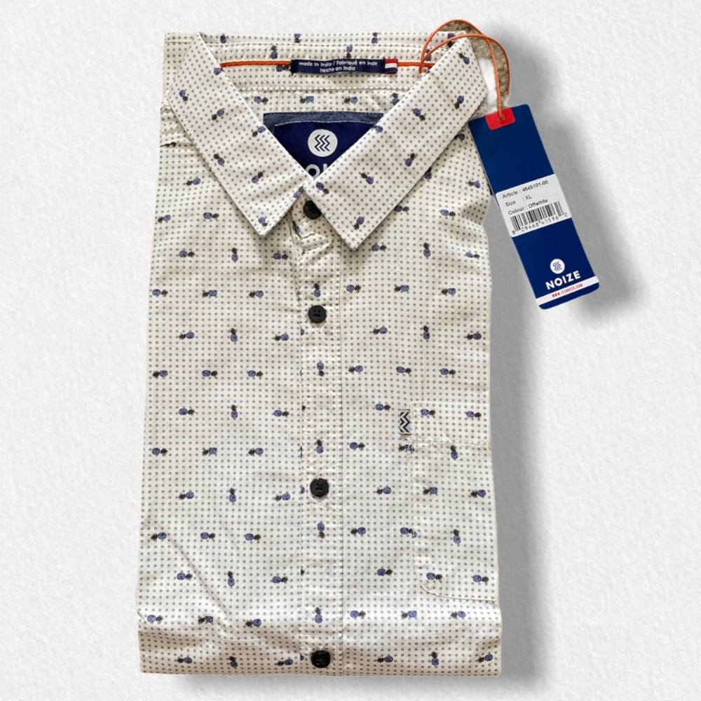 NWT | Noize Amstrdm Pineappe Button Up